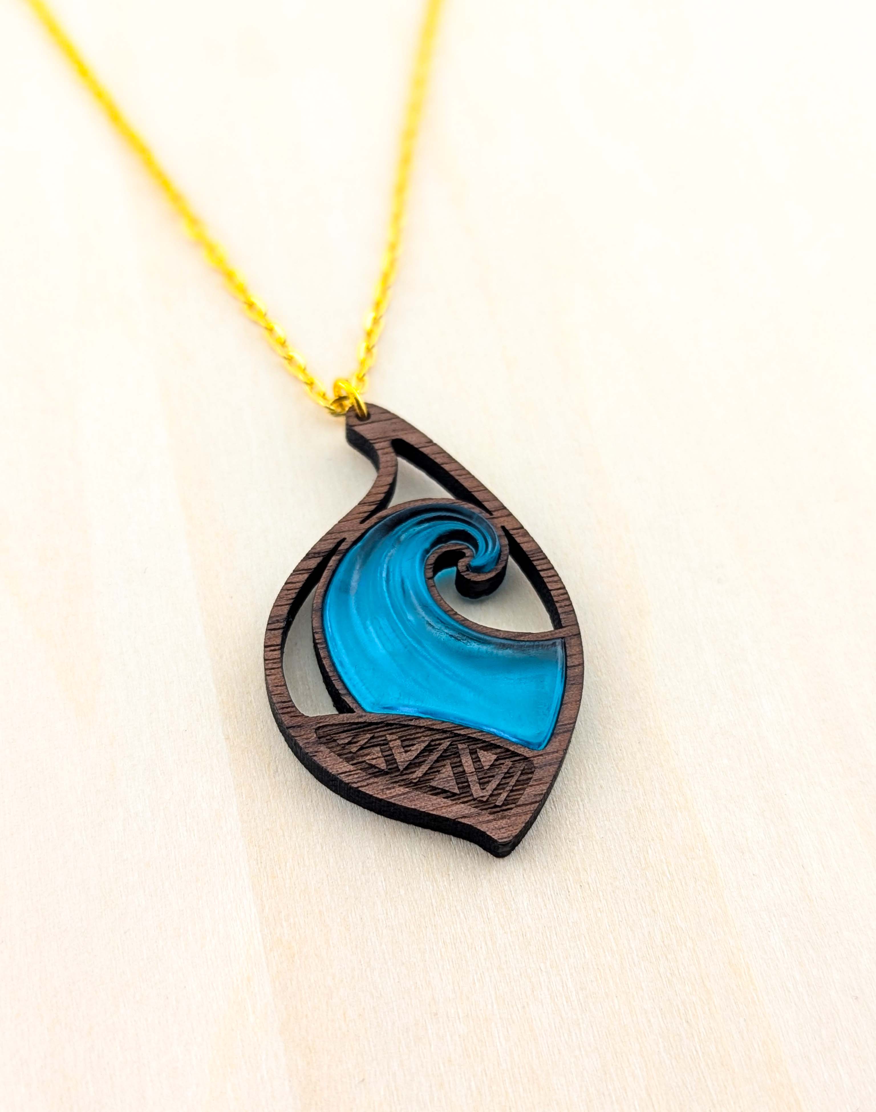 Nalu Lani Pendant – Dark Walnut – JaneleCo