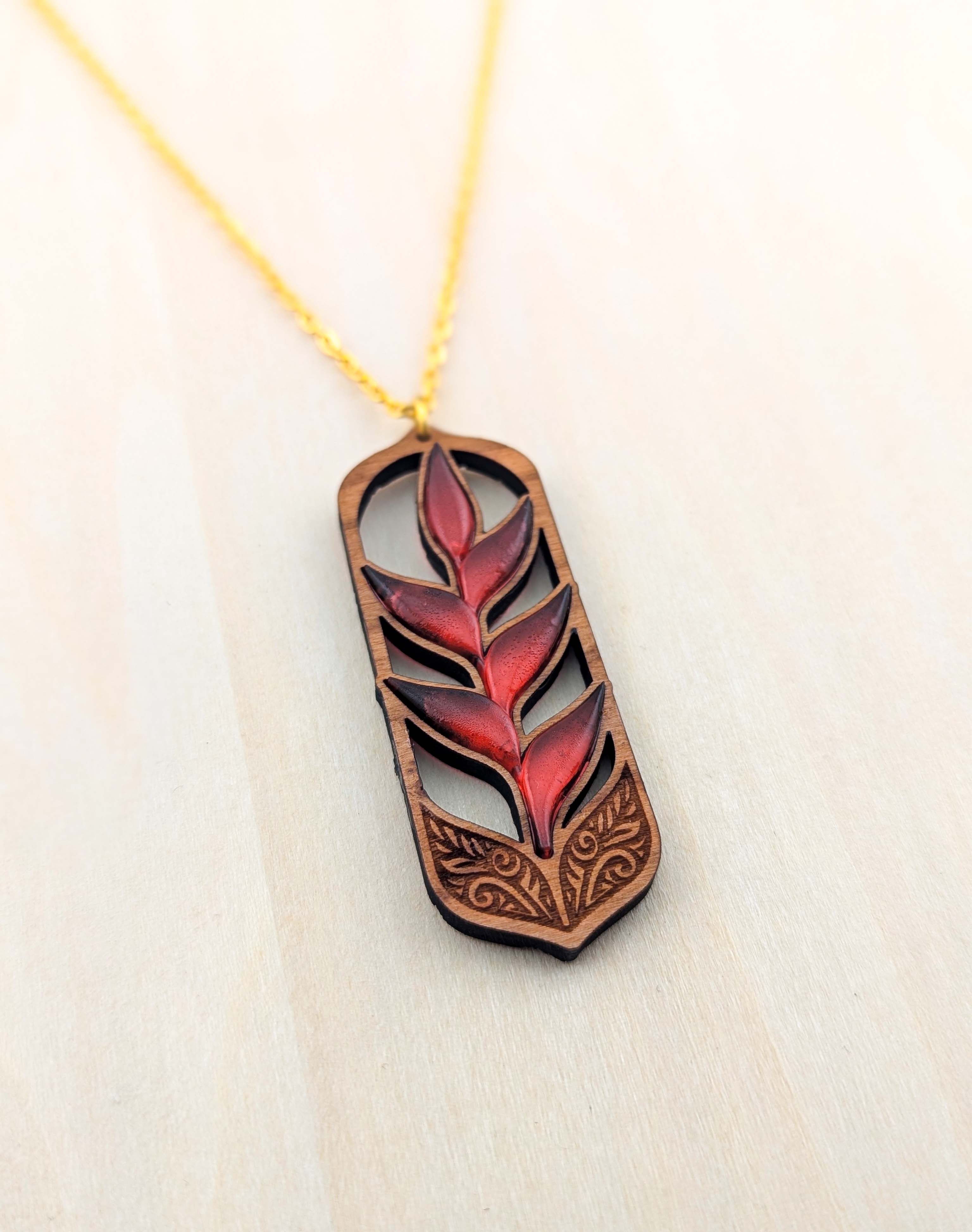 Heliconia Bloom Pendant – Light Cherry