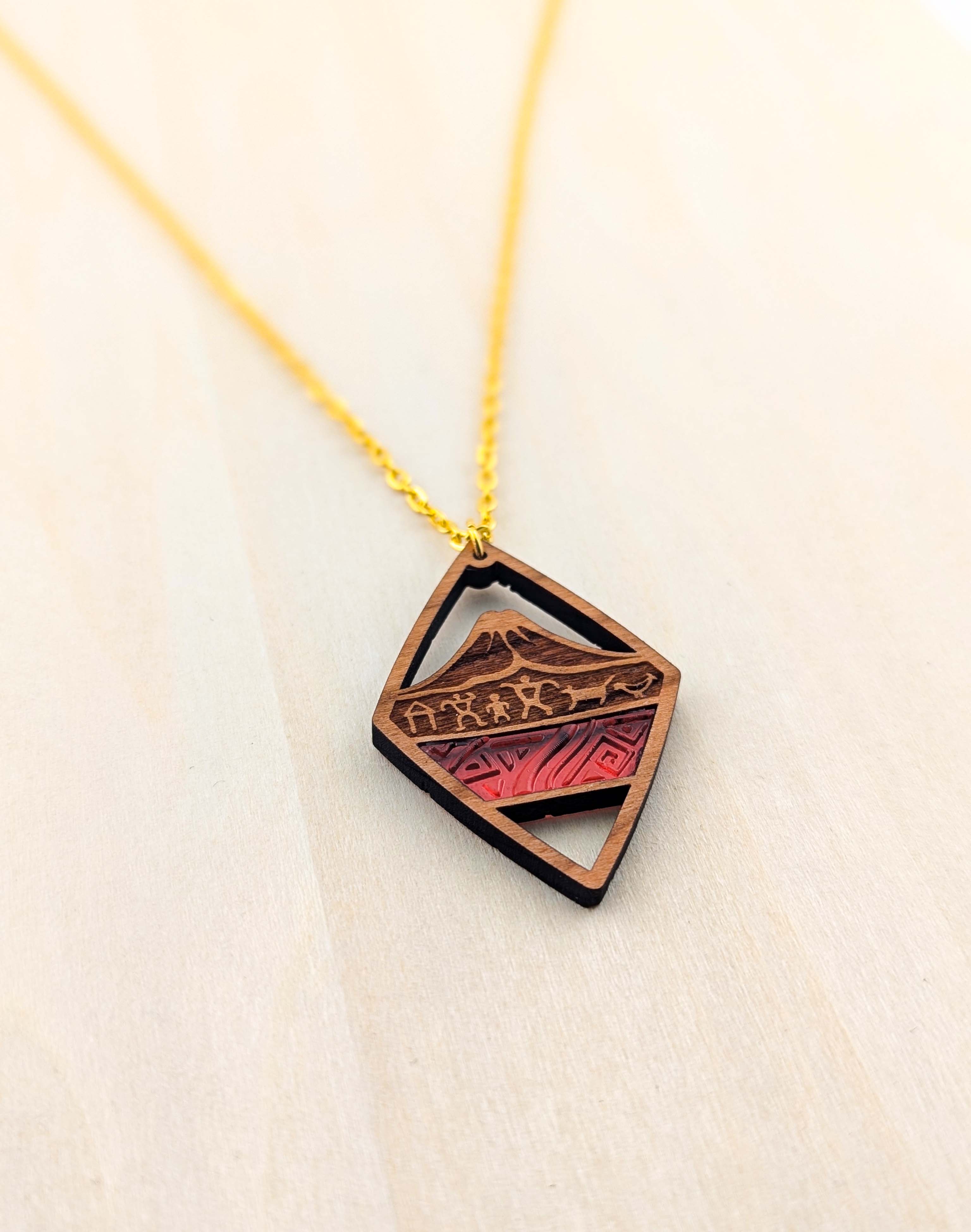Volcanic Lineage Pendant – Light Cherry